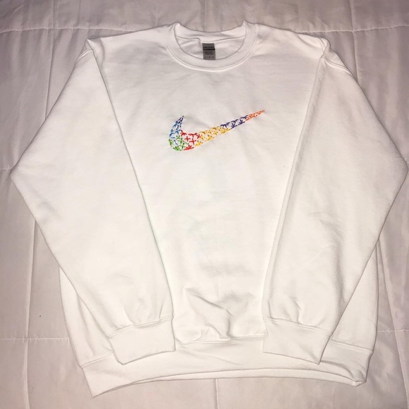 Sweatshirt - Picture 1 of 1